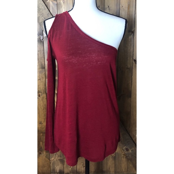 Sanctuary Cold Shoulder Top Size Small - Picture 1 of 4